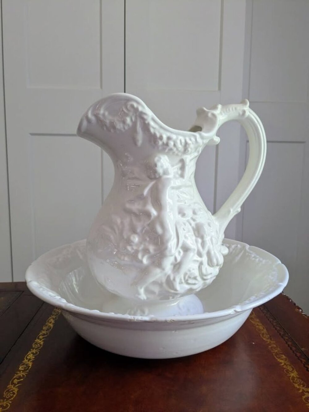 Italian Wash Pitcher and Basin